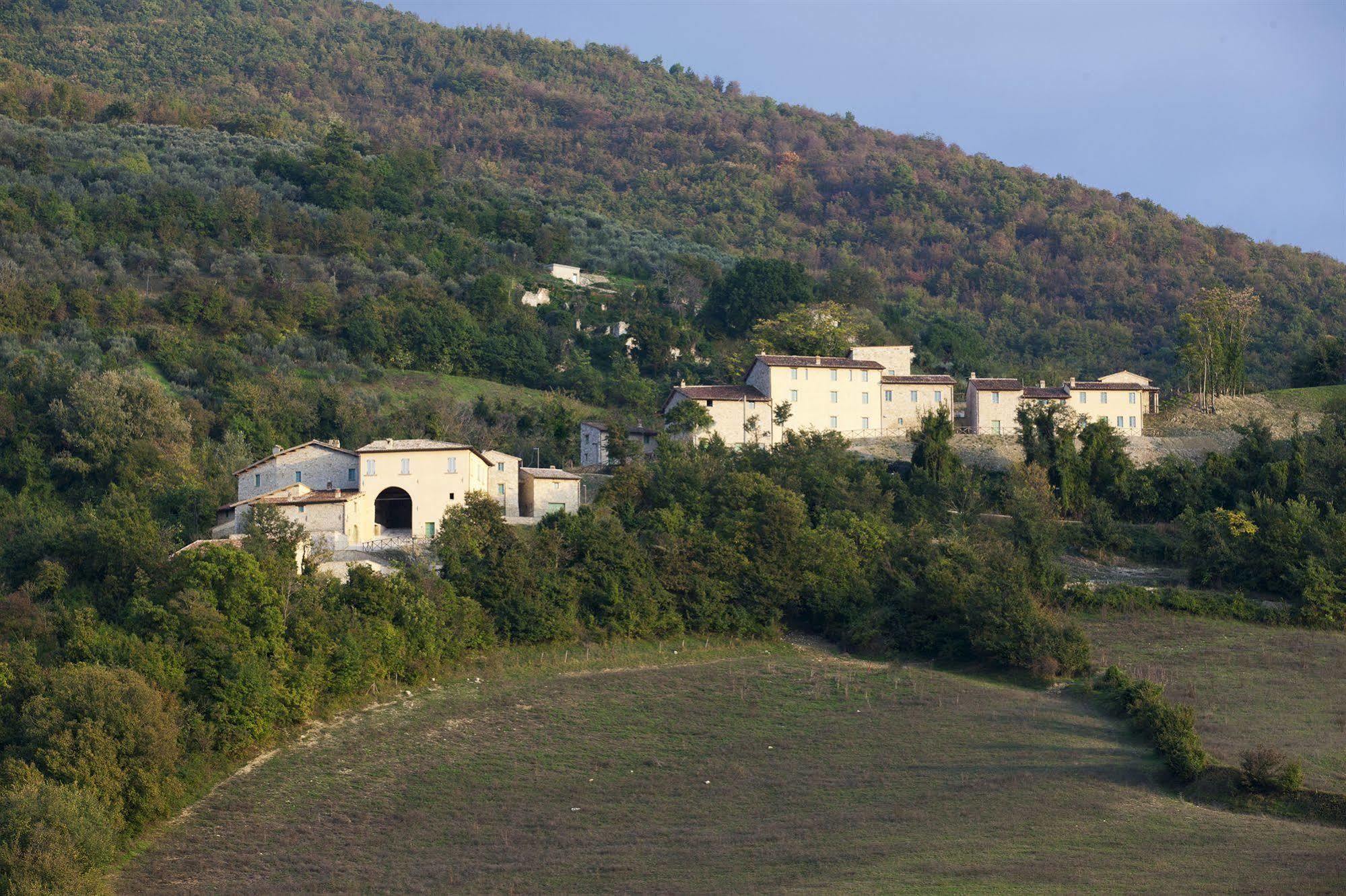 Borgo Di Gallano Valtopina エクステリア 写真