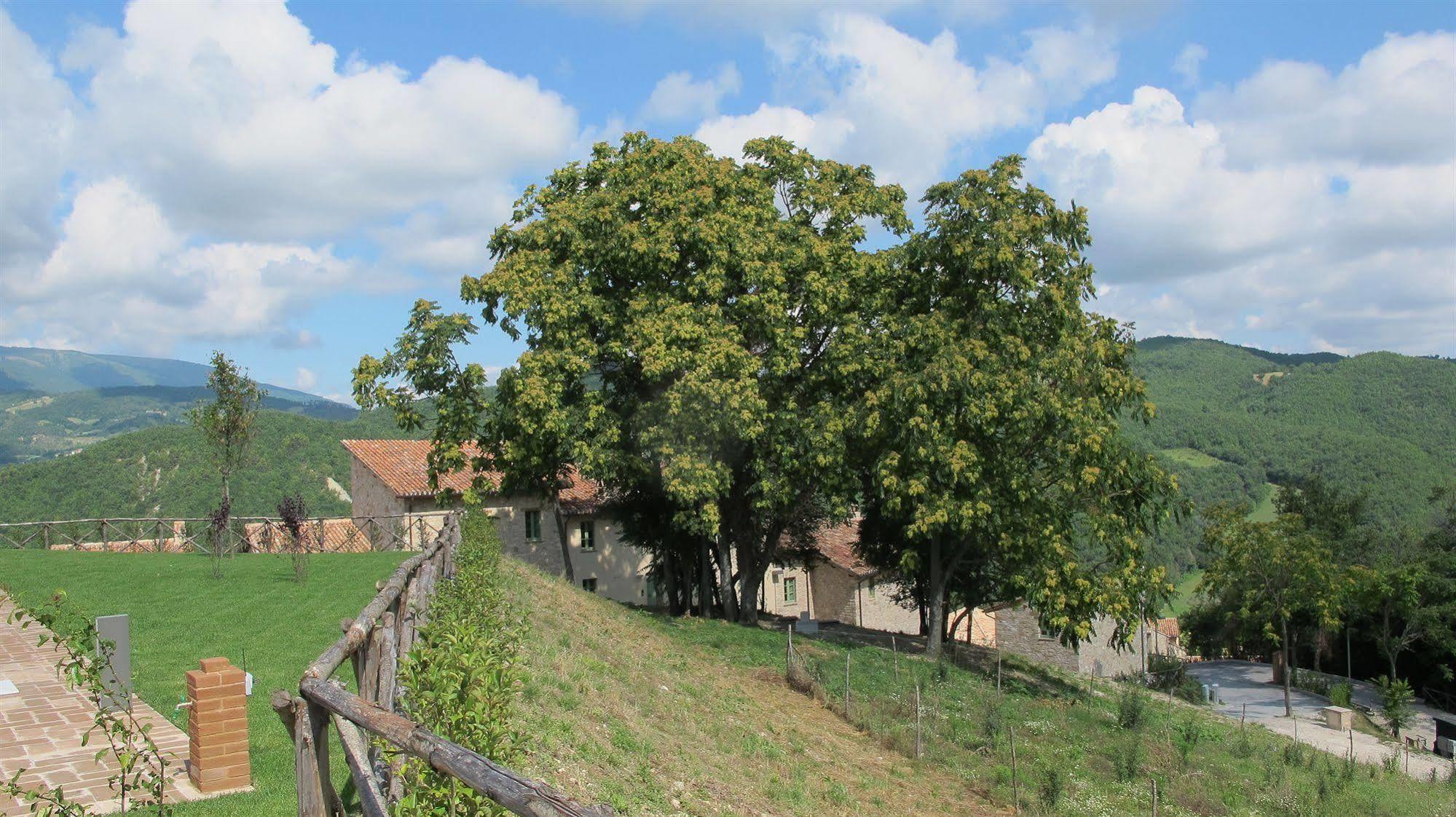 Borgo Di Gallano Valtopina エクステリア 写真