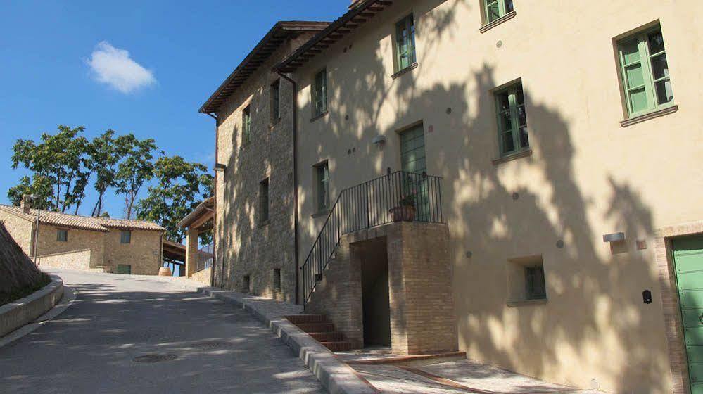 Borgo Di Gallano Valtopina エクステリア 写真