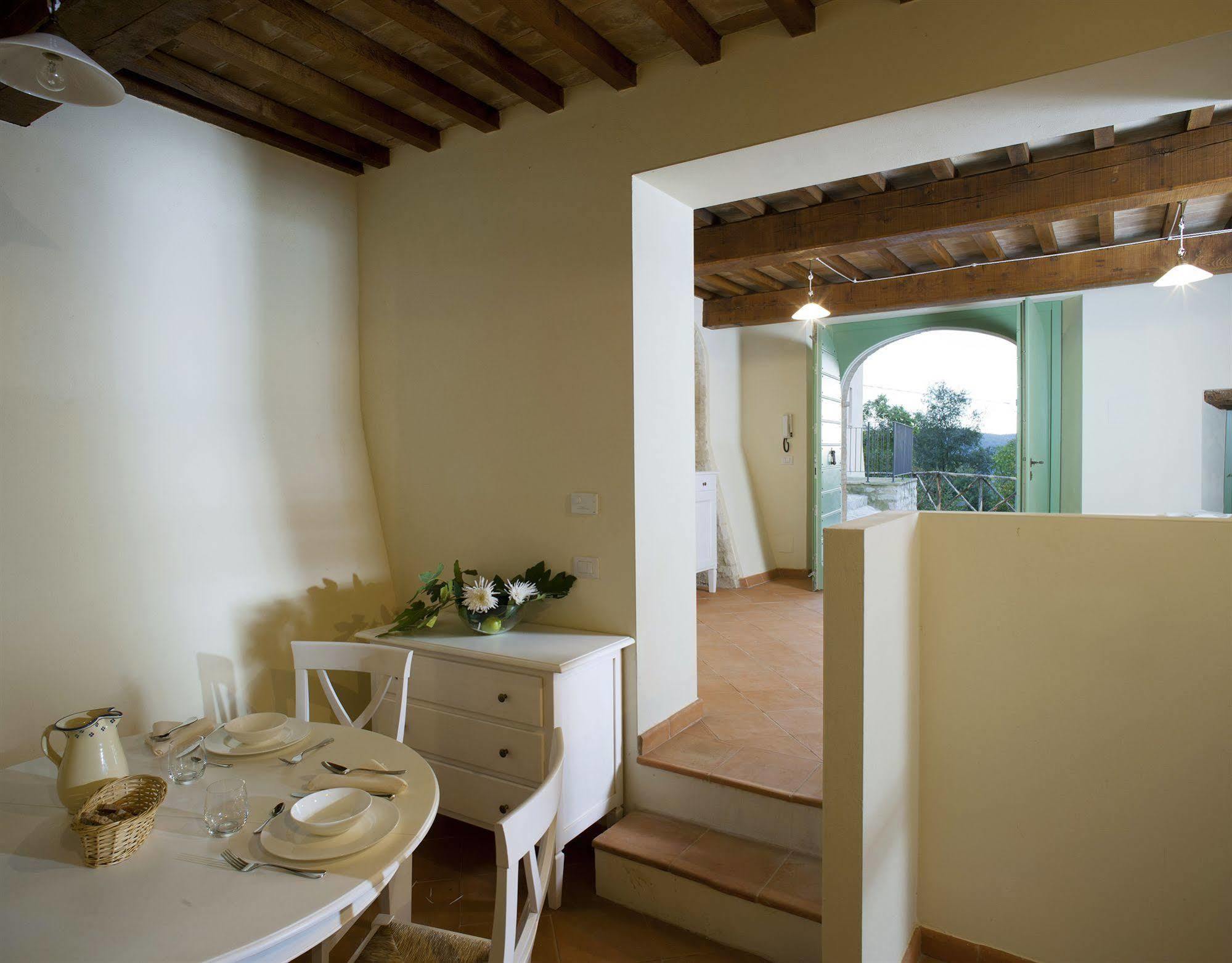 Borgo Di Gallano Valtopina エクステリア 写真